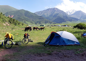 Voyage au Kirghizistan, trek VTT, radnonnée VTT, vélo Kirghizistan, ski de randonnée